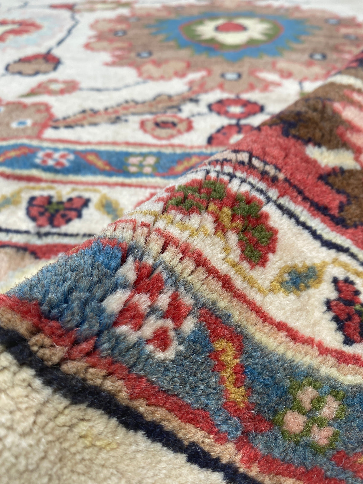 Großer Orientteppich Creme Blüten, handgeknüpftes Unikat – Ansicht 12