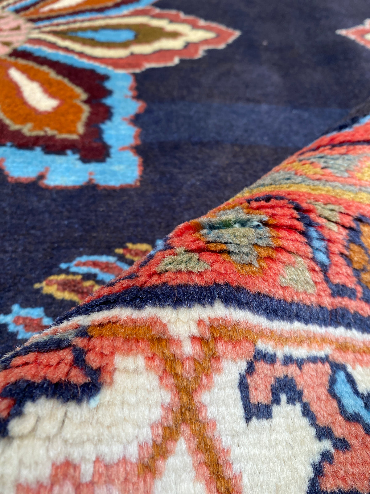 Großer Orientteppich Dunkel Blüten, handgeknüpftes Unikat – Ansicht 13