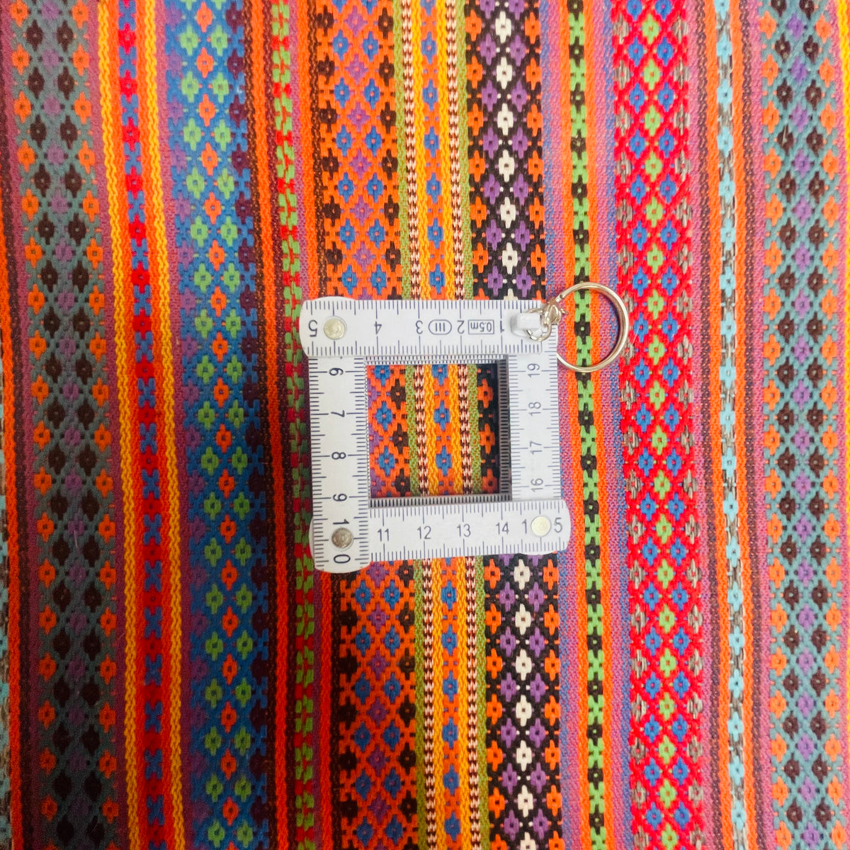 Patchwork Teppich 3D-Würfelmuster, handgefertigtes Unikat – Ansicht 8