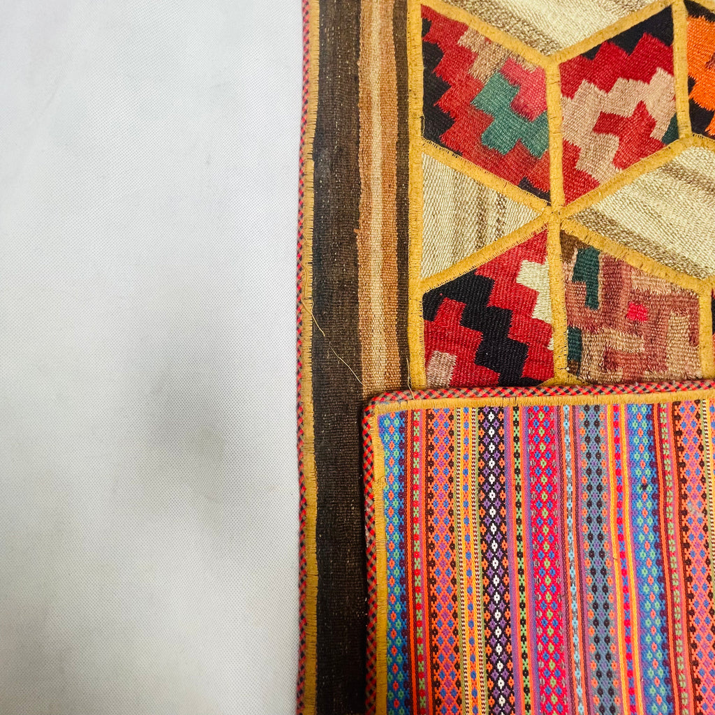 Patchwork Teppich 3D-Würfelmuster, handgefertigtes Unikat – Ansicht 9